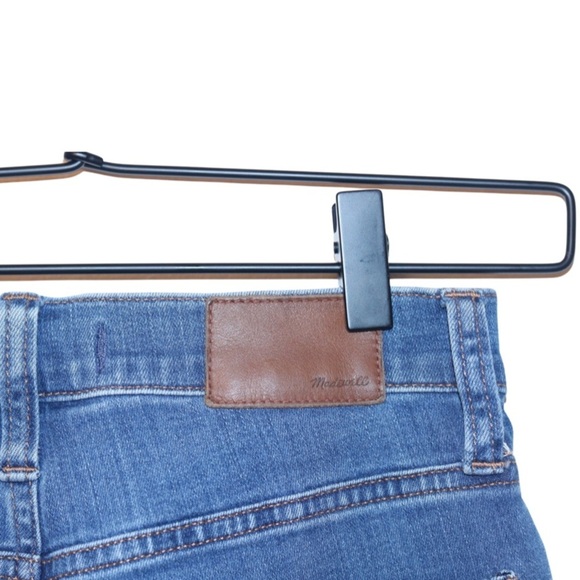 Madewell 9" Mid-Rise Skinny Jeans in Patty Wash - Picture 7 of 11